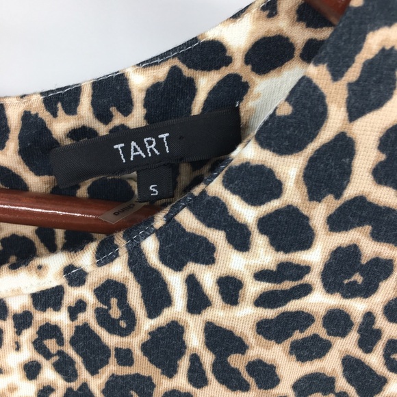 Tart Leopard Print Pleated Top - Picture 3 of 7